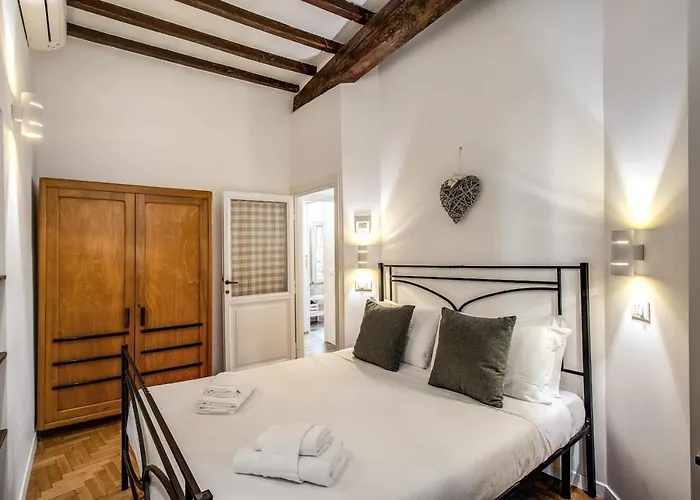 Casa Magiuli' Navona Apartamento *